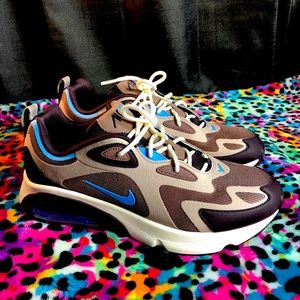 Nike Air Max 200🚶🏾‍♂️